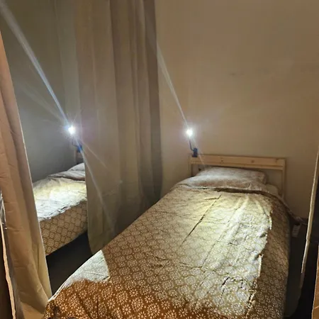 Apartment Dortoir 3 Lits Proche De La Gare De Pessac